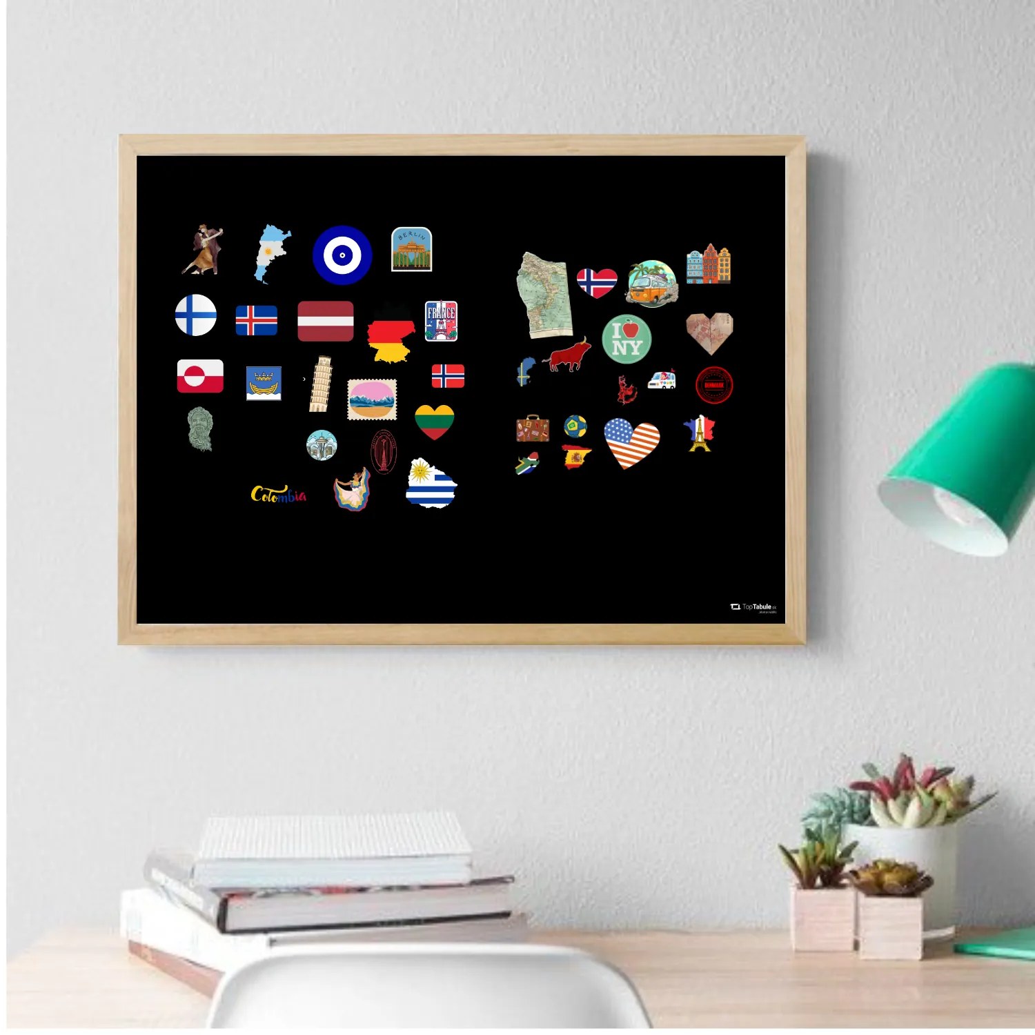 Toptabule.sk Čierna tabuľa na magnetky v drevenom prírodnom ráme 90x60 cm