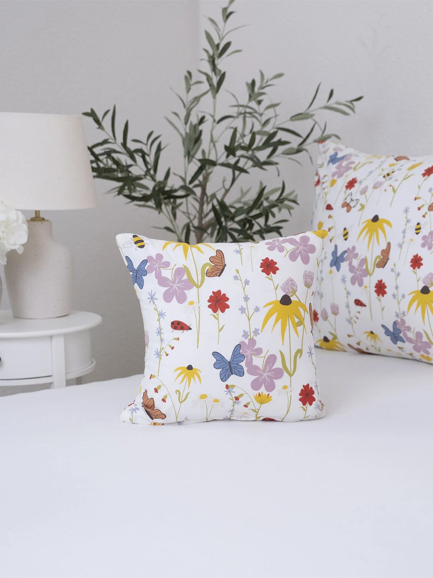 Bavlnená obliečka na vankúš Renforcé 40 × 40 cm - Motýliky