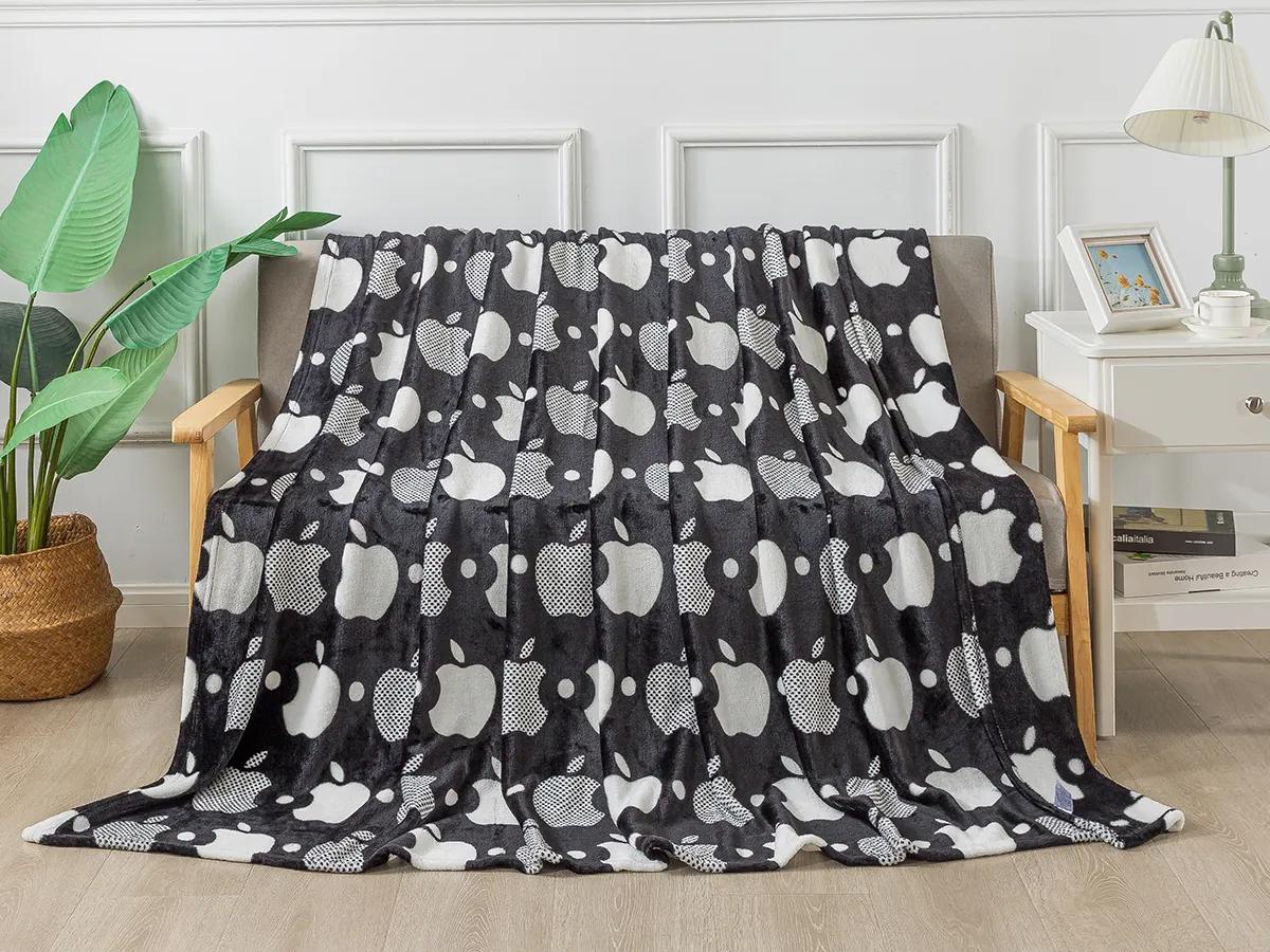 XPOSE® Mikroplyšová deka APPLELOVE 200x220 cm