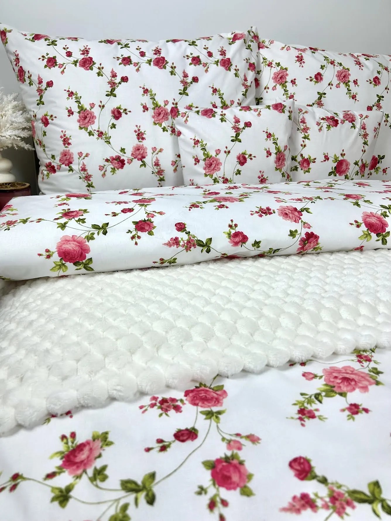 INTERMEDIC SK Obliečka na vankúšik Pink roses 40x40cm