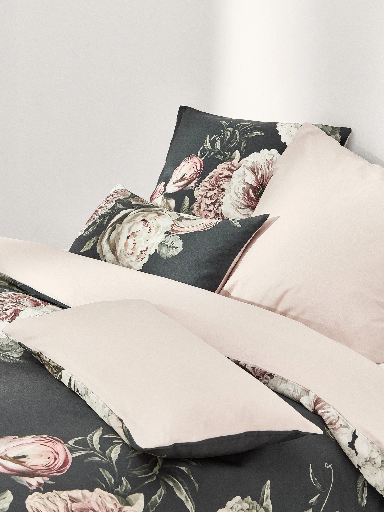 Obliečka na paplón z bavlneného saténu Blossom