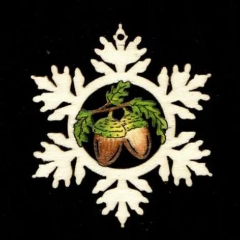 AMADEA Drevená ozdoba farebná vločka so žaluďmi 6 cm