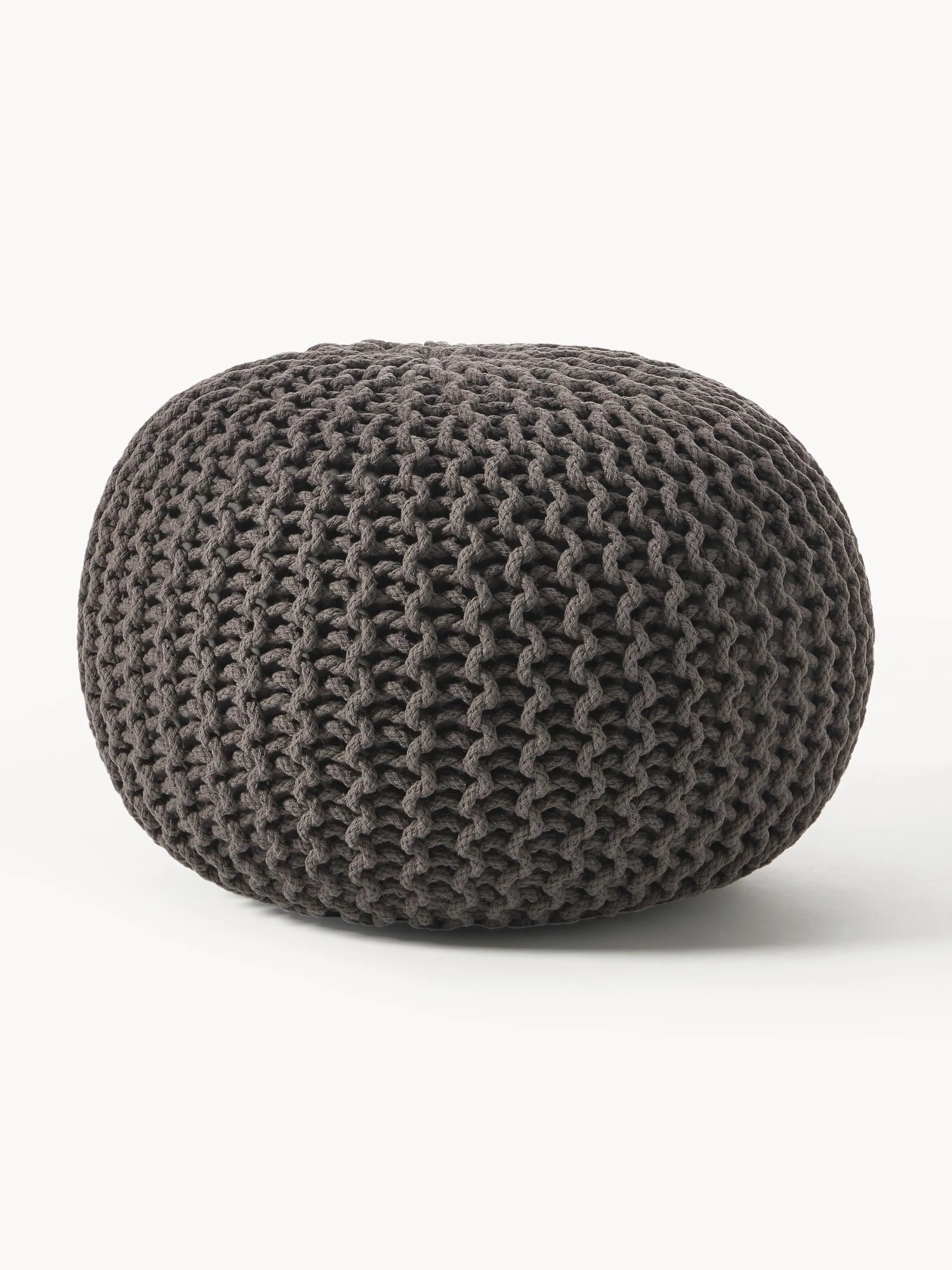 Ručne vyrobená štrikovaná taburetka Dori