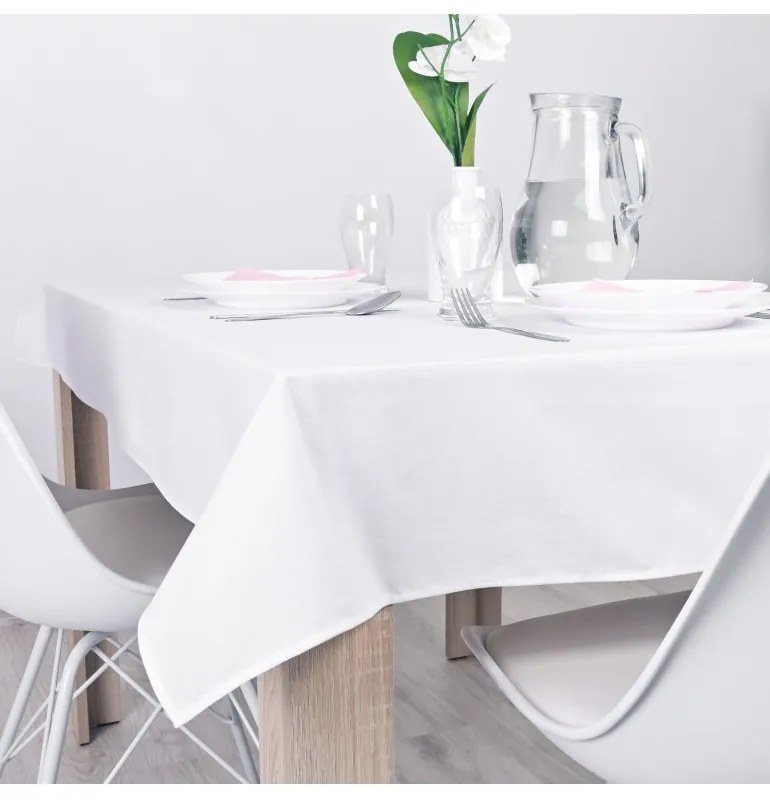 Obrus na stôl biely Classic 140x120 cm EMI