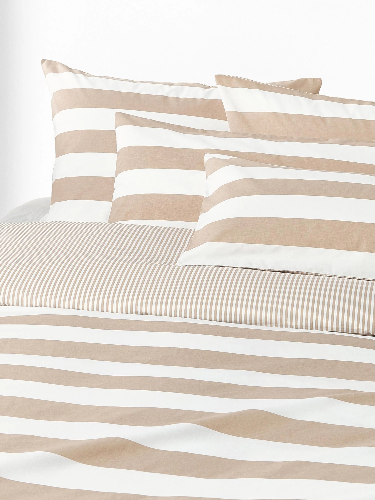 Pruhovaná obojstranná obliečka na paplón z bavlny Lorena